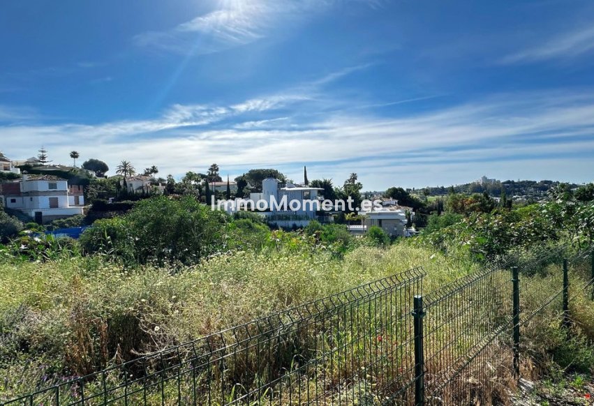 Resale - Land - El Paraiso - New Golden Mile