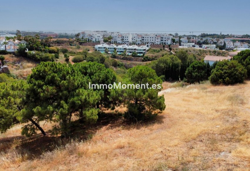 Resale - Land - Estepona - Selwo