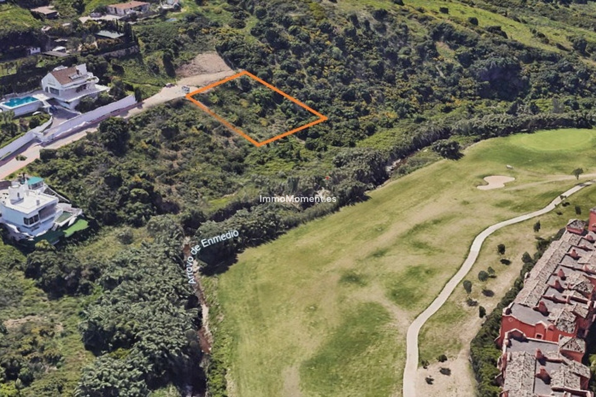 Resale - Land - Estepona - Valle Romano