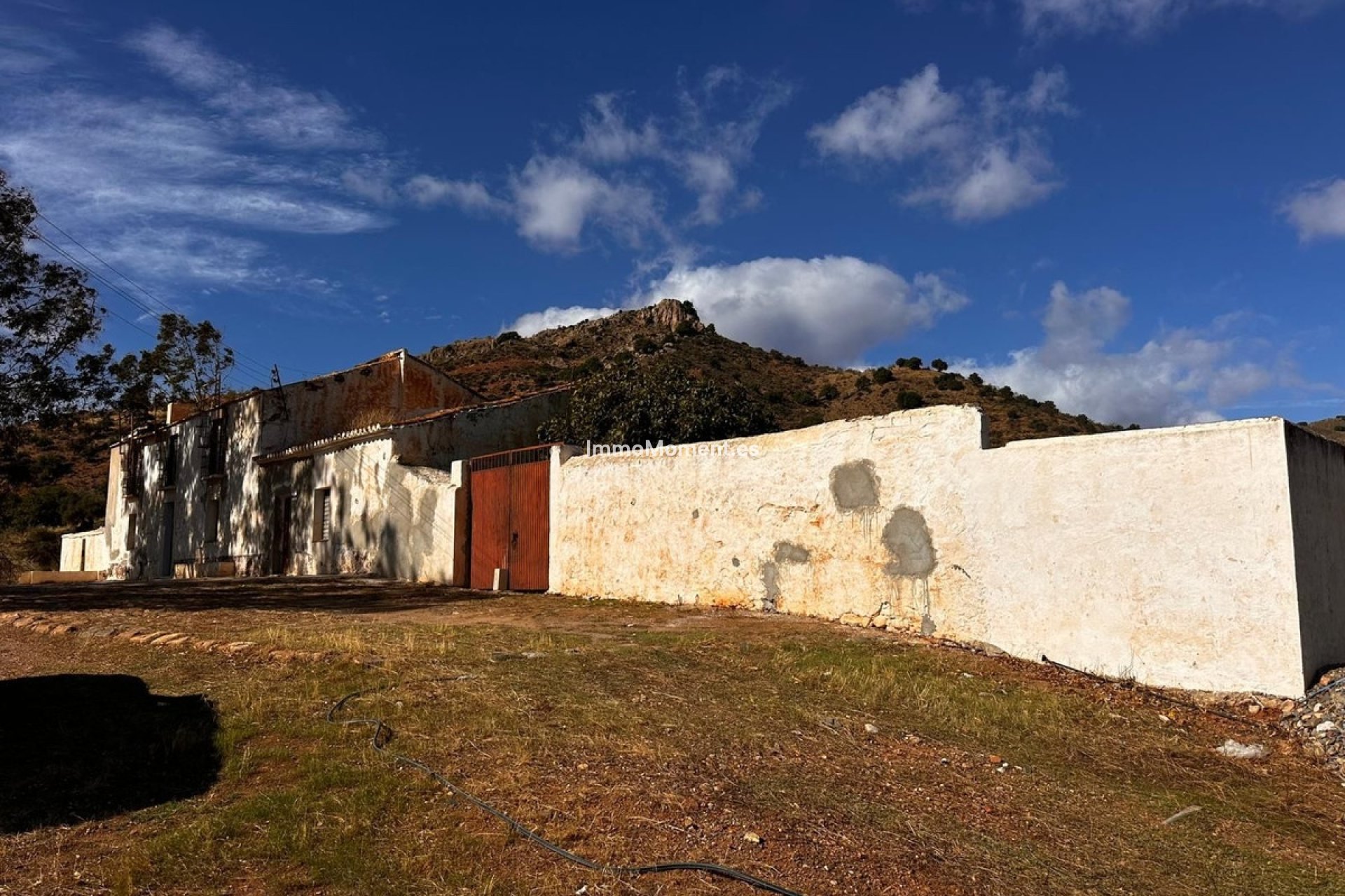 Resale - Land - Inland  - Almogía