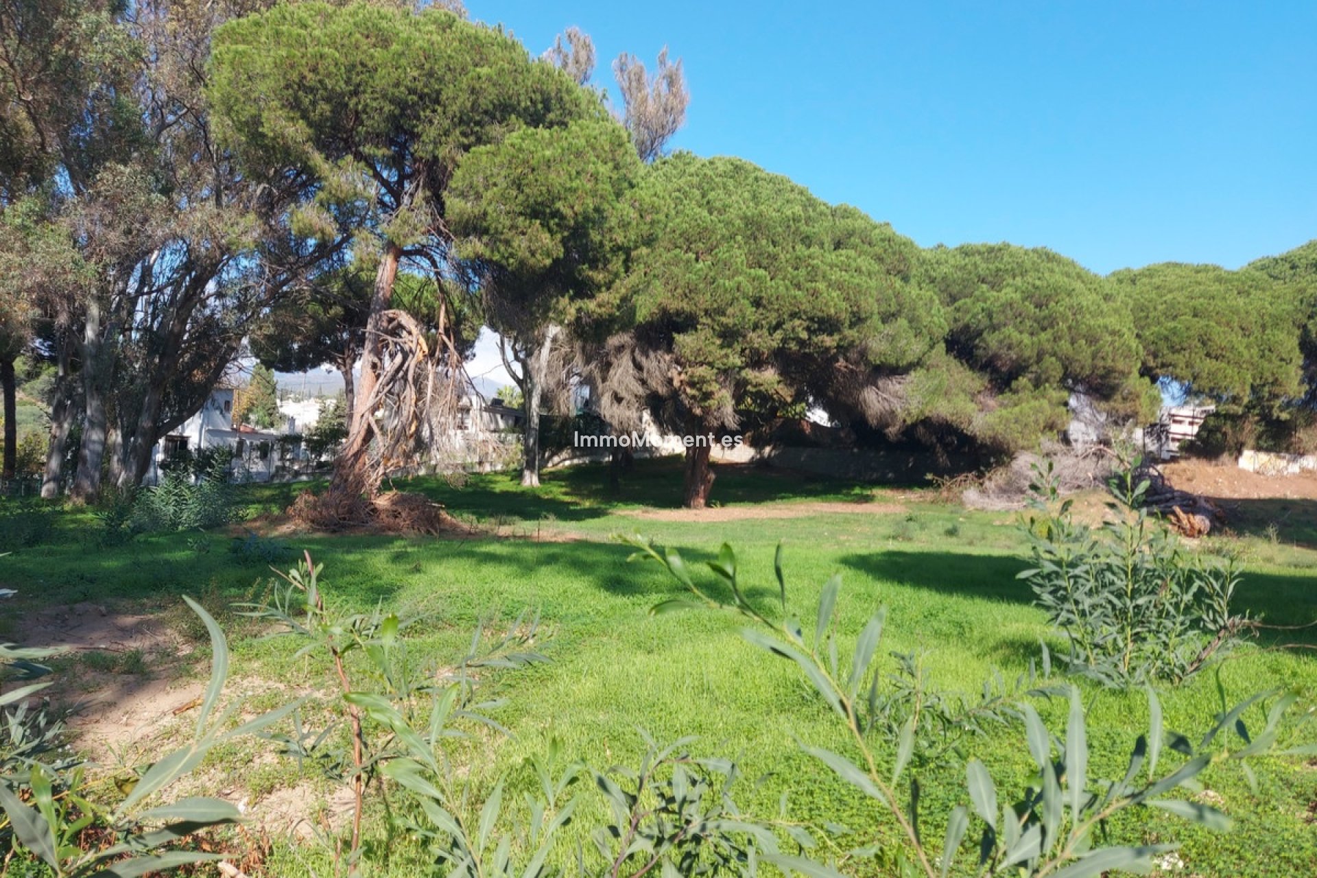 Resale - Land - Marbella - Elviria