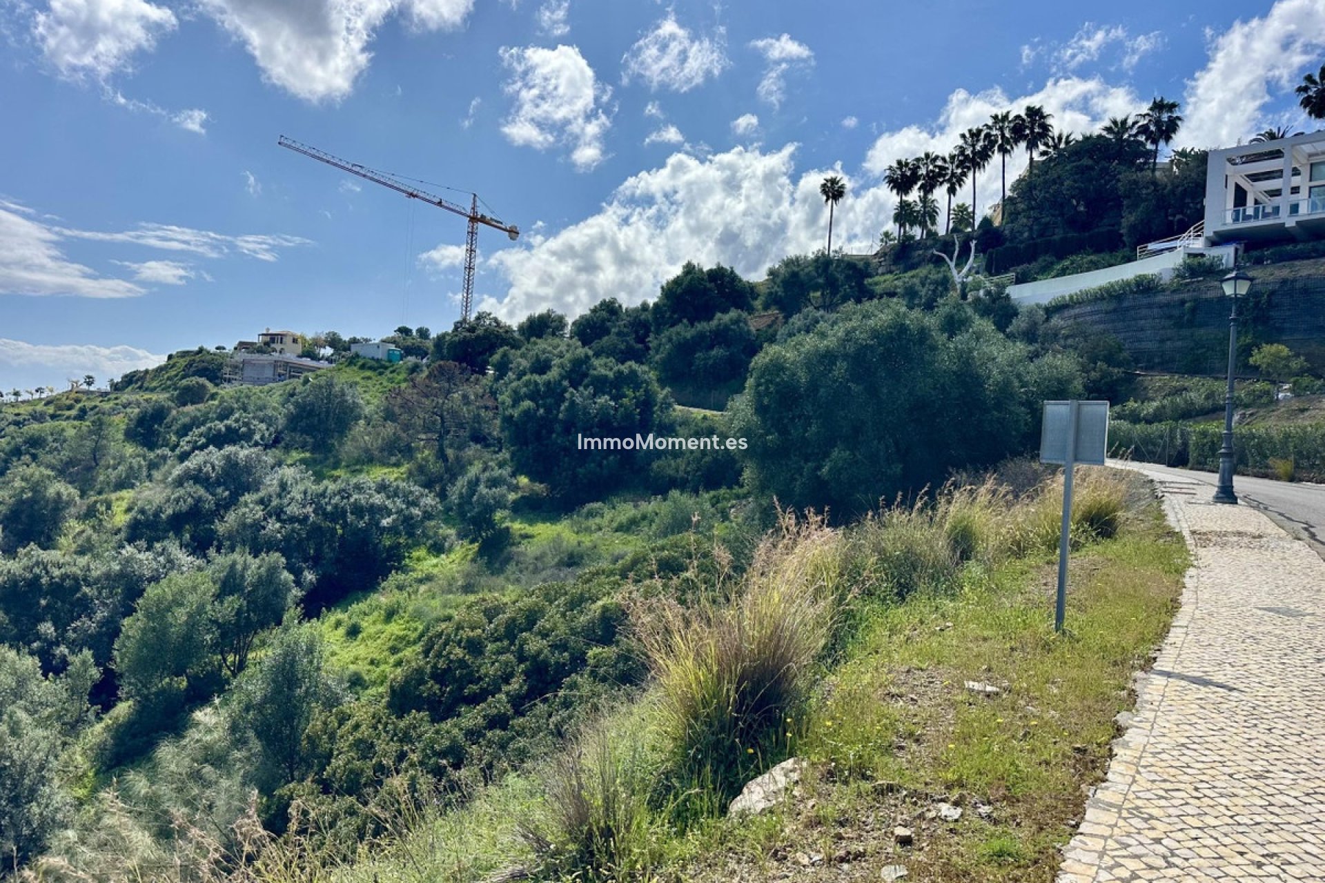 Resale - Plot - Benahavís - Benahavís Centro