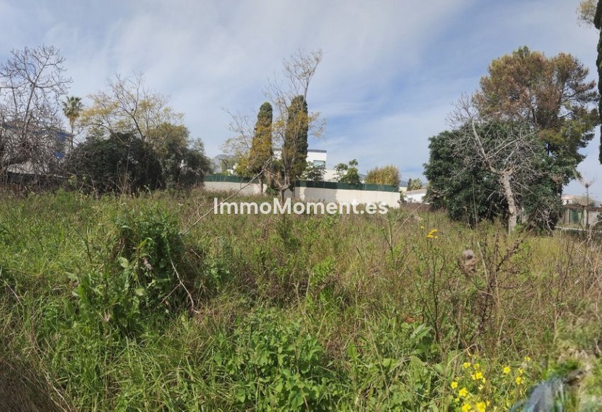Resale - Plot - Benalmadena - Arroyo de la Miel