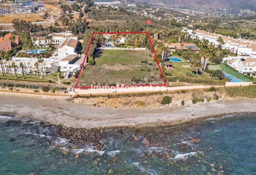 Resale - Plot - Estepona - Estepona Centro