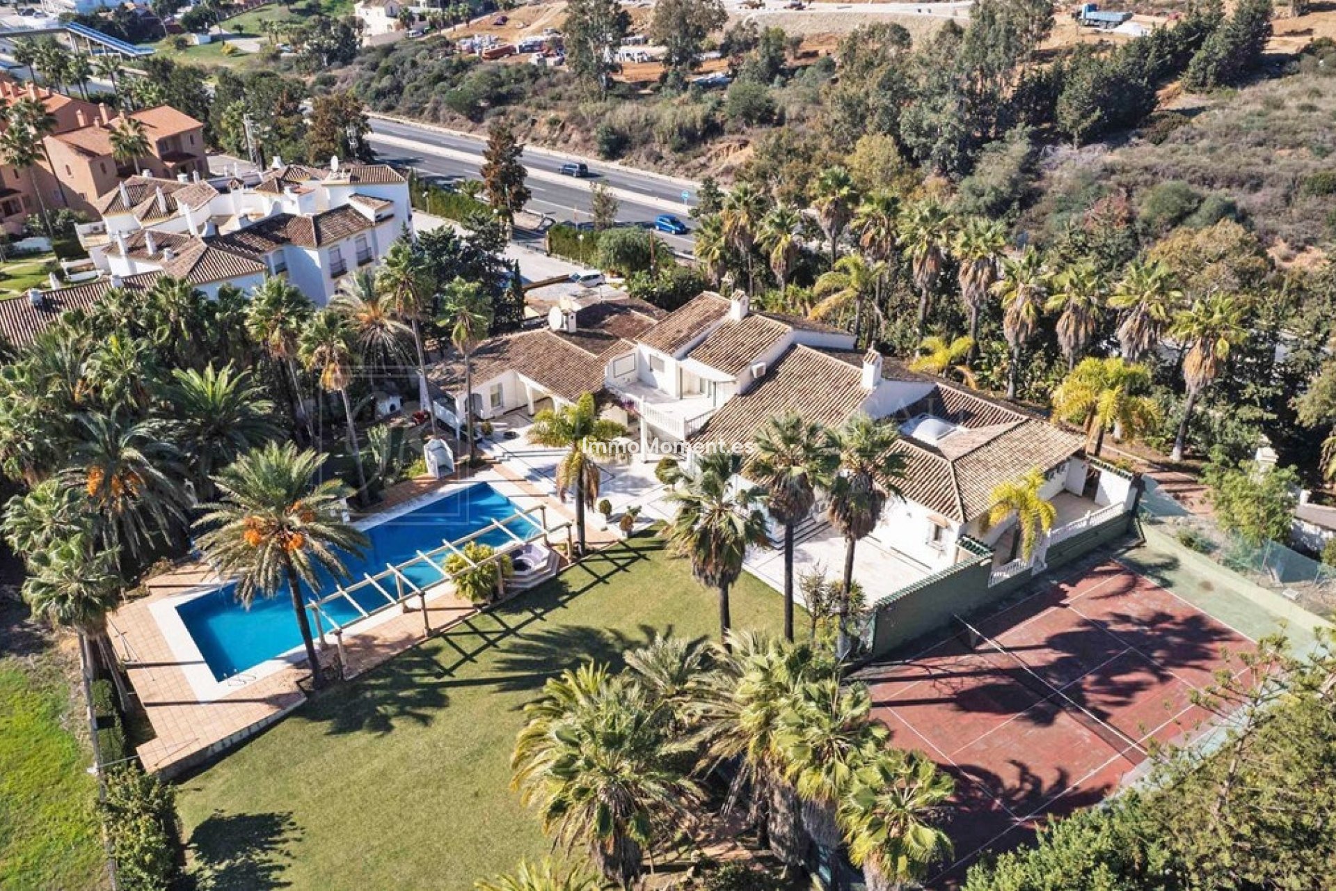 Resale - Plot - Estepona - Estepona Centro