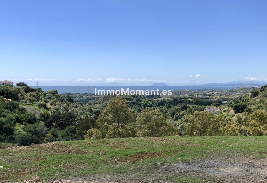 Resale - Plot - Estepona - New Golden Mile