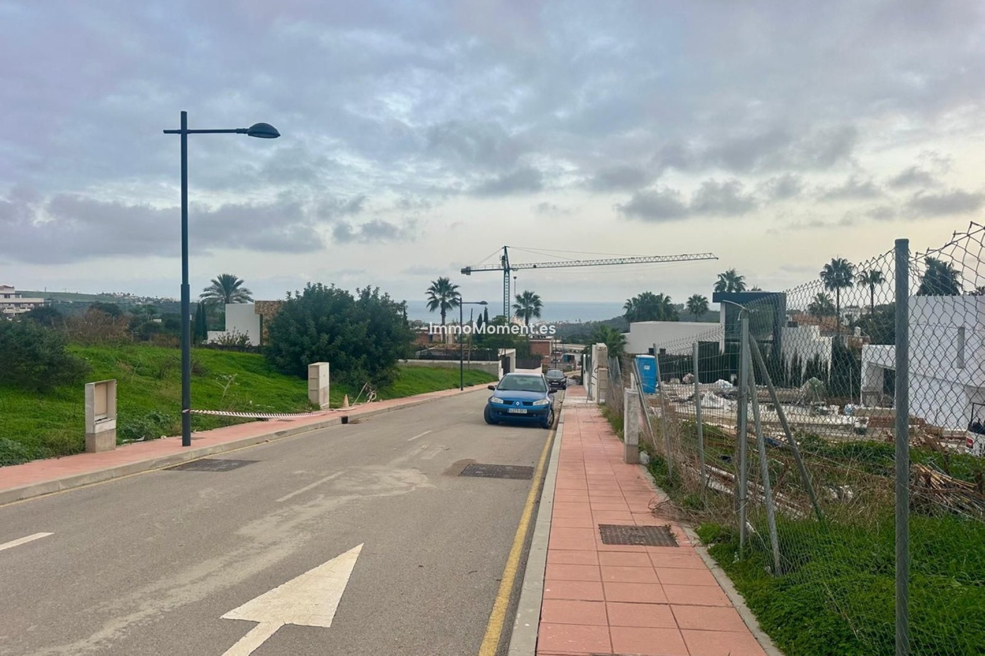 Resale - Plot - Estepona - Valle Romano