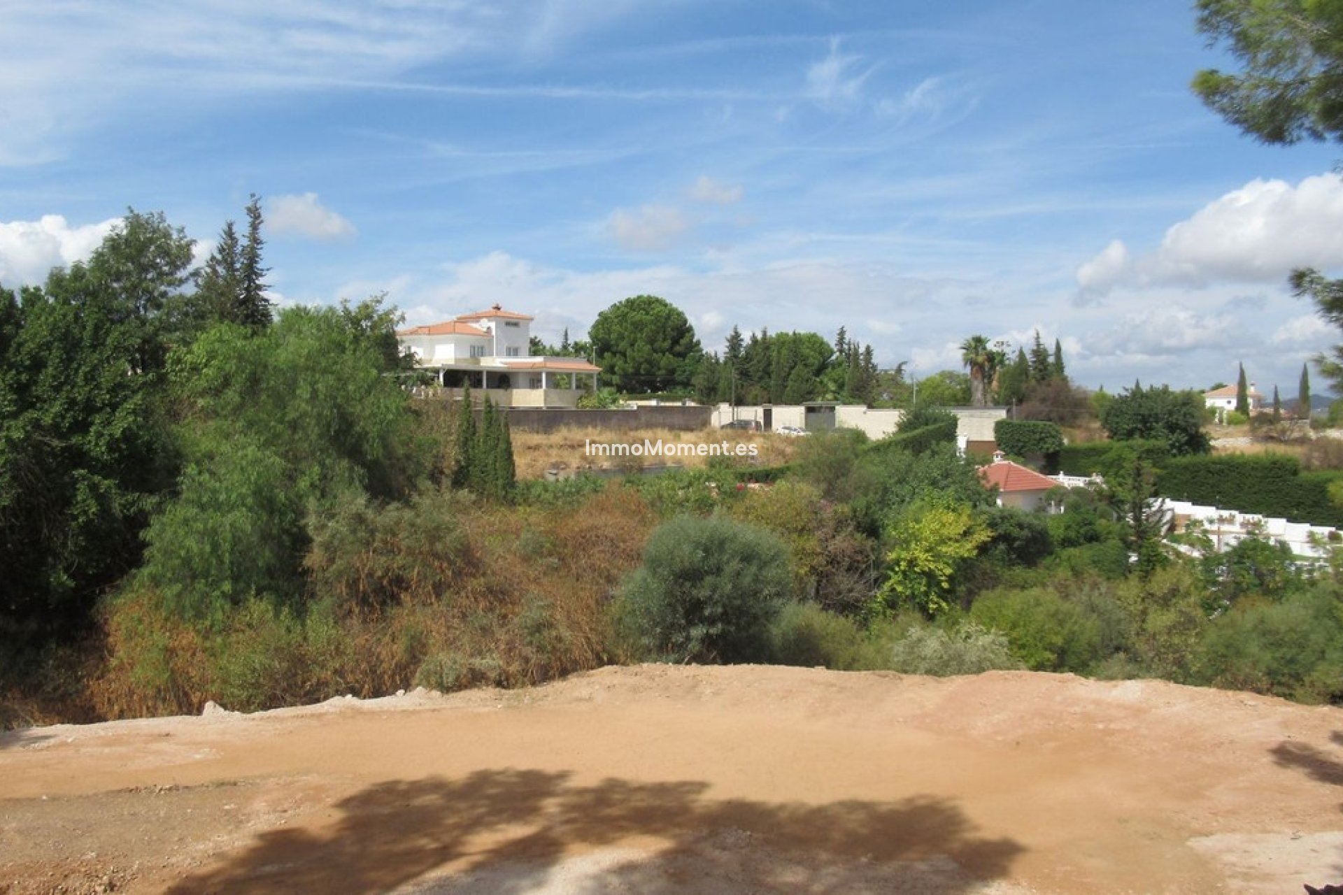 Resale - Plot - Inland  - Alhaurín de la Torre