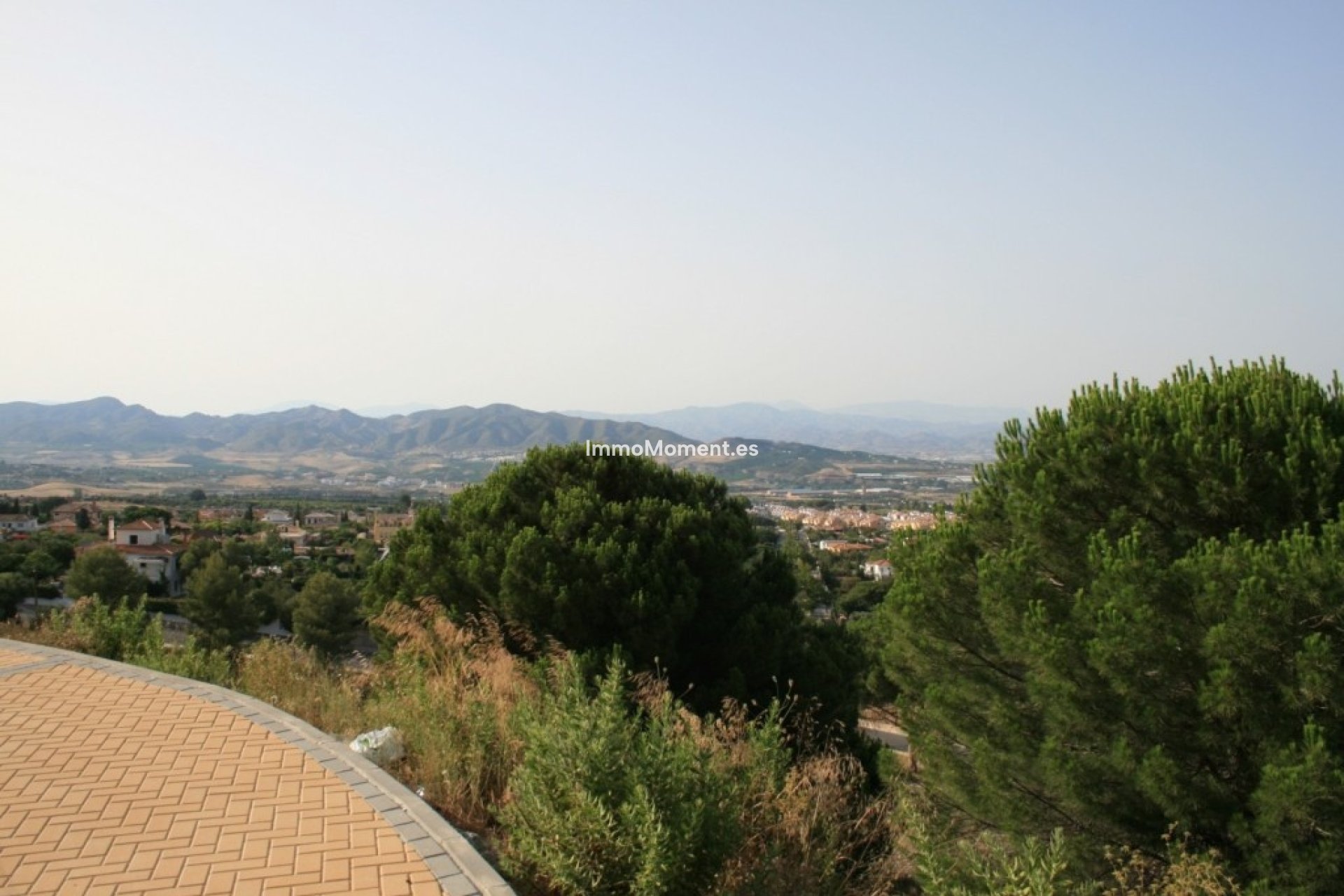 Resale - Plot - Inland  - Alhaurín de la Torre