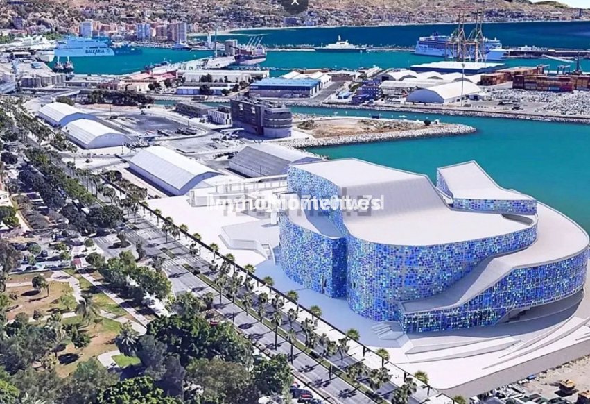 Resale - Plot - Málaga - Huelin