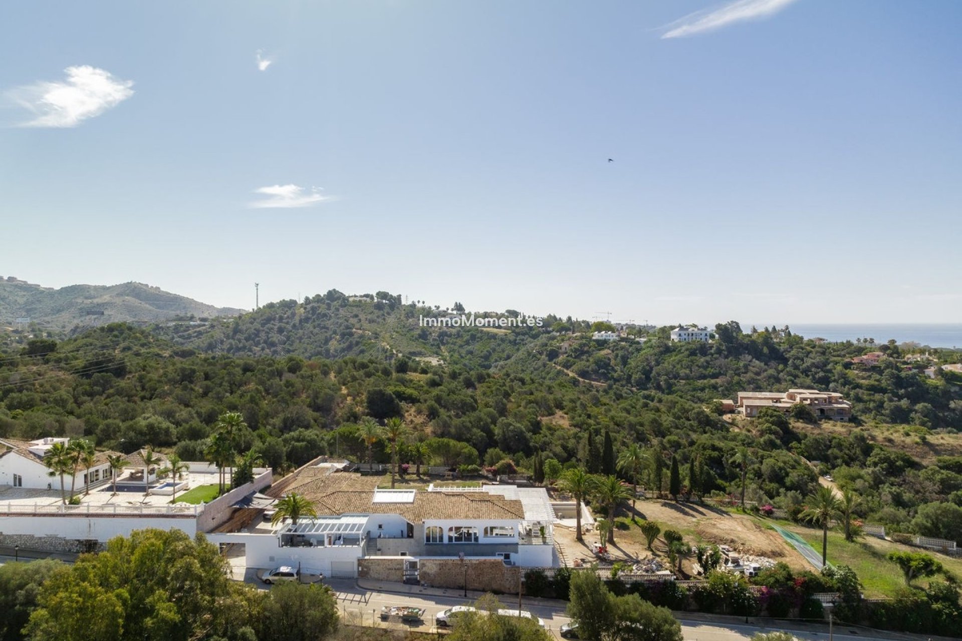 Resale - Plot - Marbella - Elviria