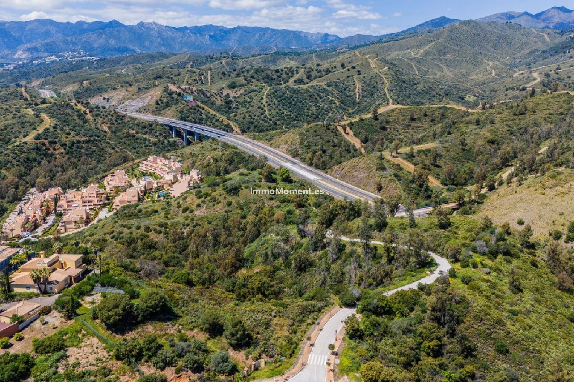 Resale - Plot - Marbella - Elviria