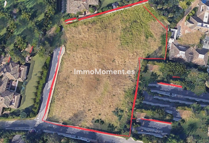 Resale - Plot - Marbella - Guadalmina Baja