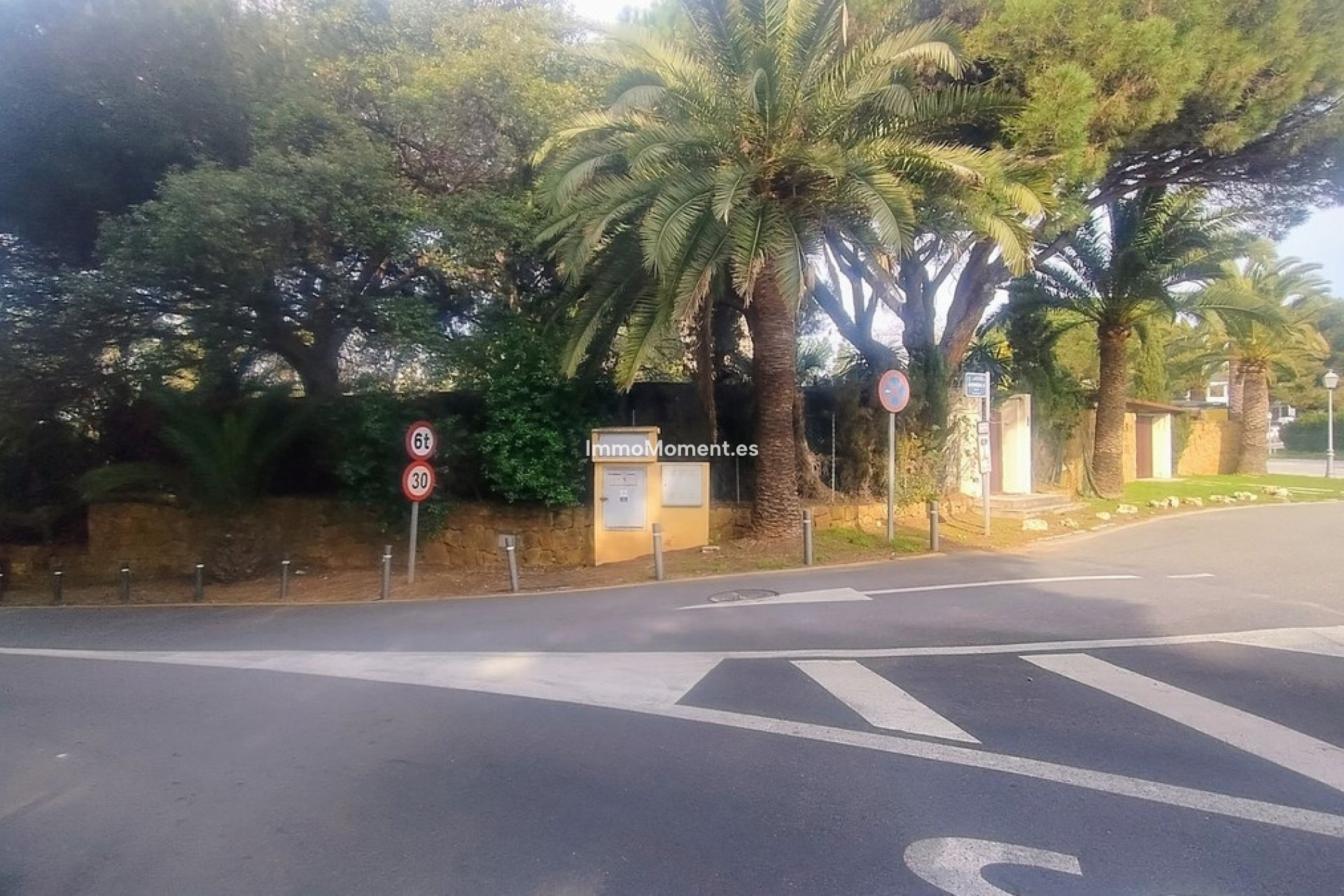 Resale - Plot - Marbella - Hacienda Las Chapas