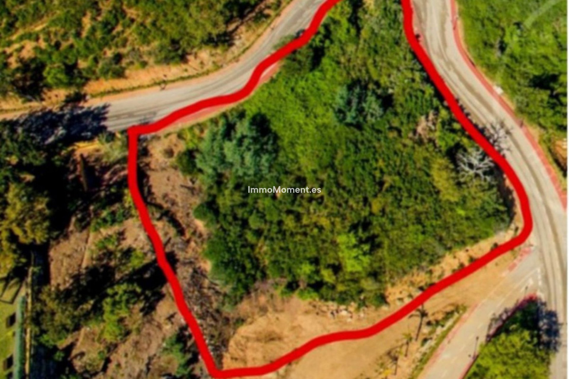 Resale - Plot - Marbella - La Mairena