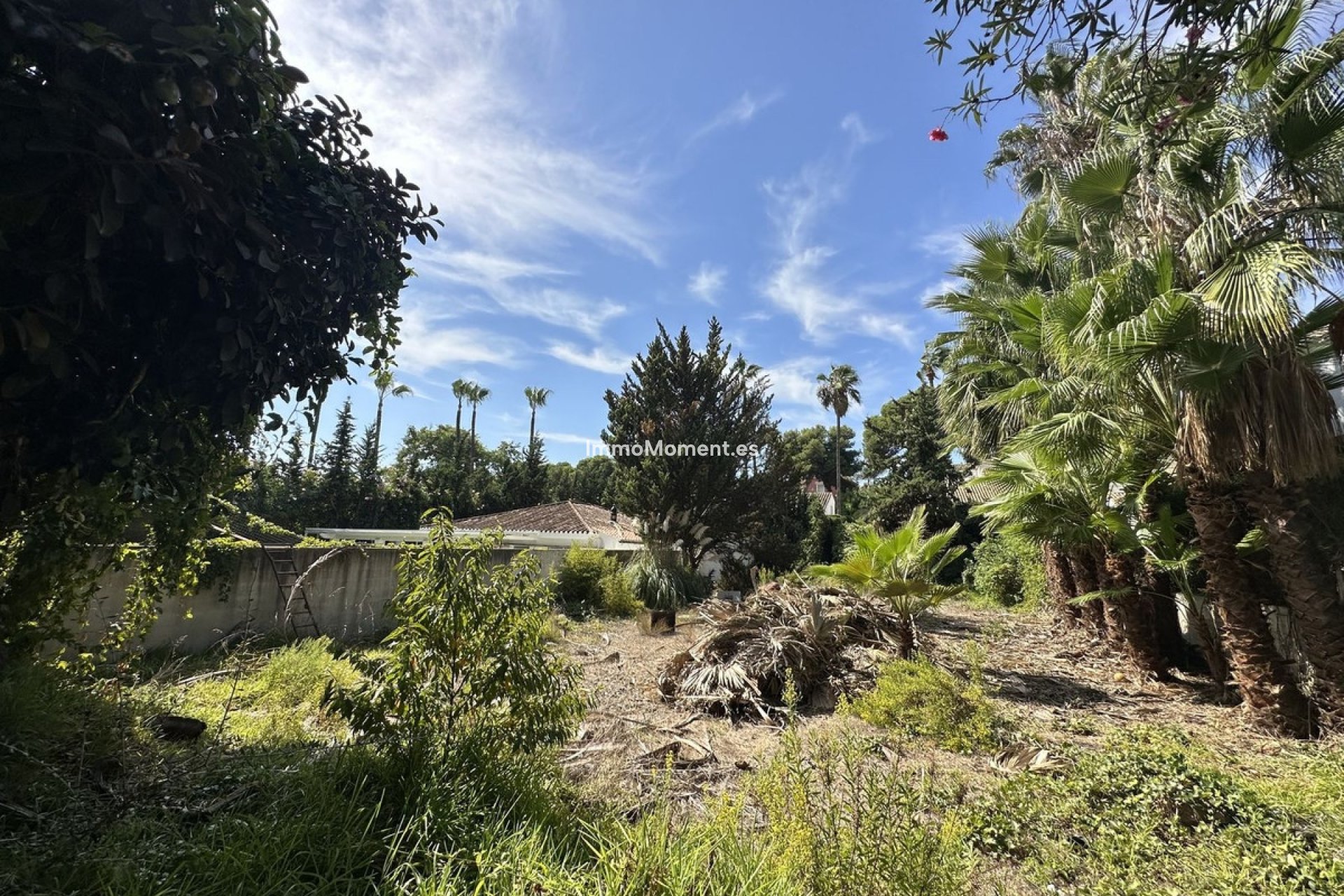 Resale - Plot - Marbella - Nueva Andalucía
