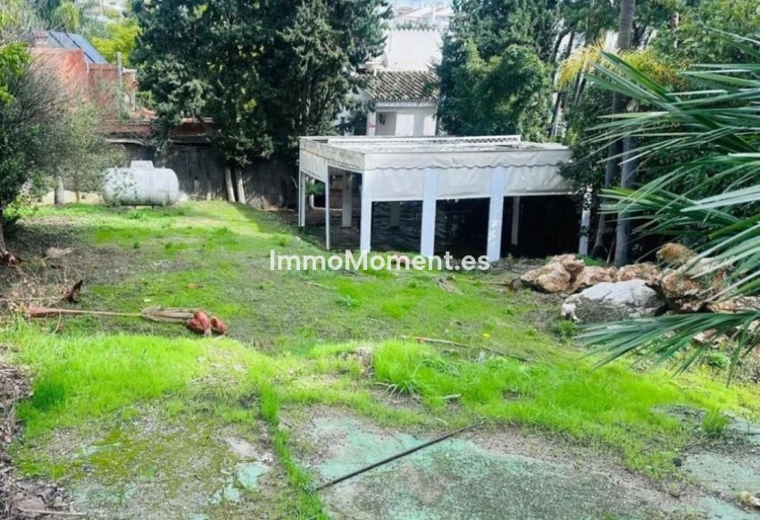 Resale - Plot - Marbella - Nueva Andalucía