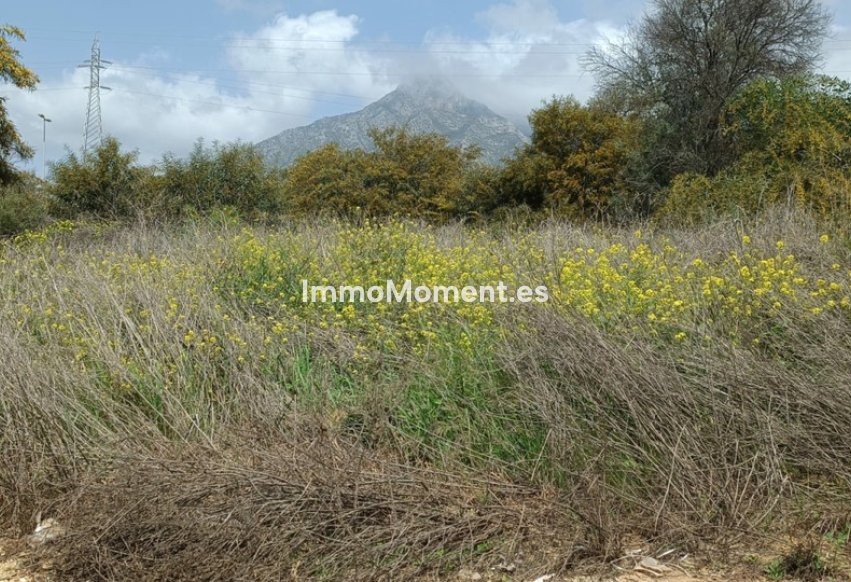 Resale - Plot - Marbella - The Golden Mile