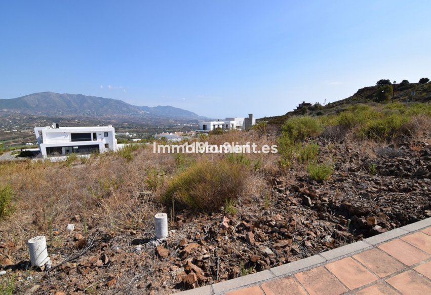 Resale - Plot - Mijas - La Cala Golf