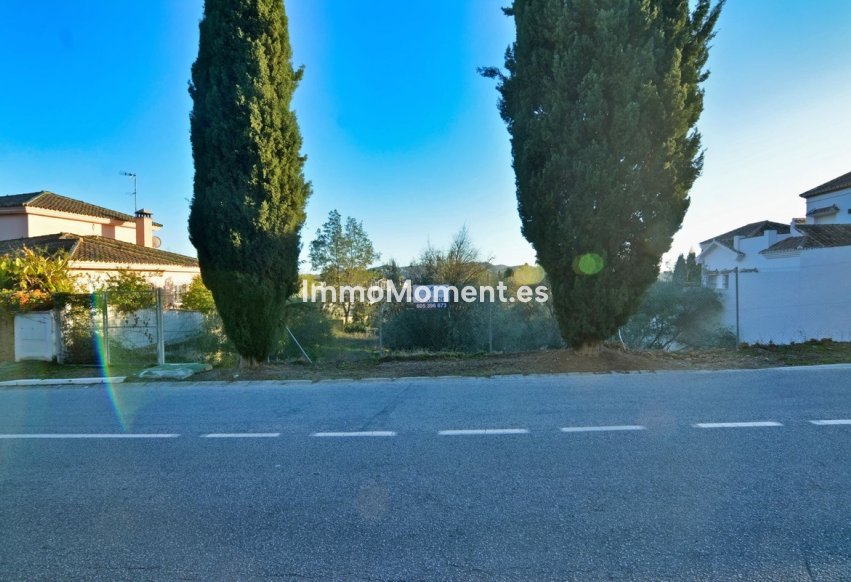 Resale - Plot - Mijas - Mijas Golf