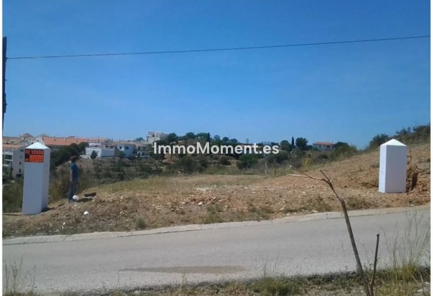 Resale - Plot - Mijas - Mijas Golf