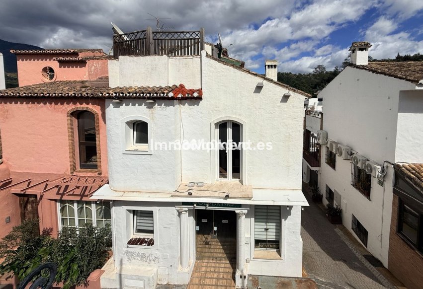 Resale - Townhouse - Benahavís - Benahavís Centro