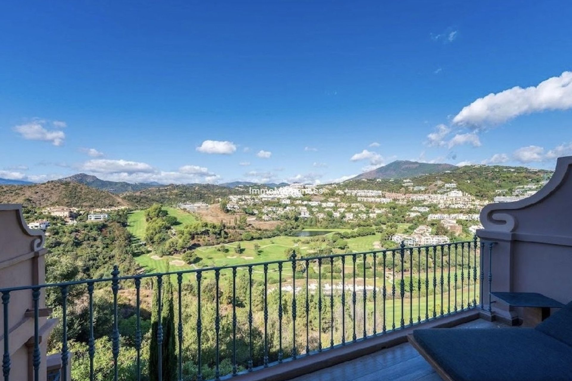 Resale - Townhouse - Benahavís - Benahavís Centro