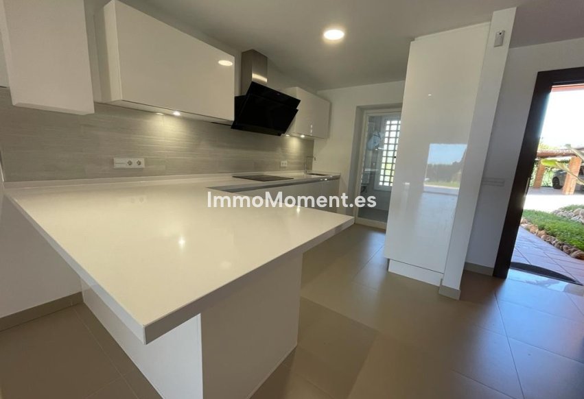 Resale - Townhouse - Benahavís - Benahavís Centro