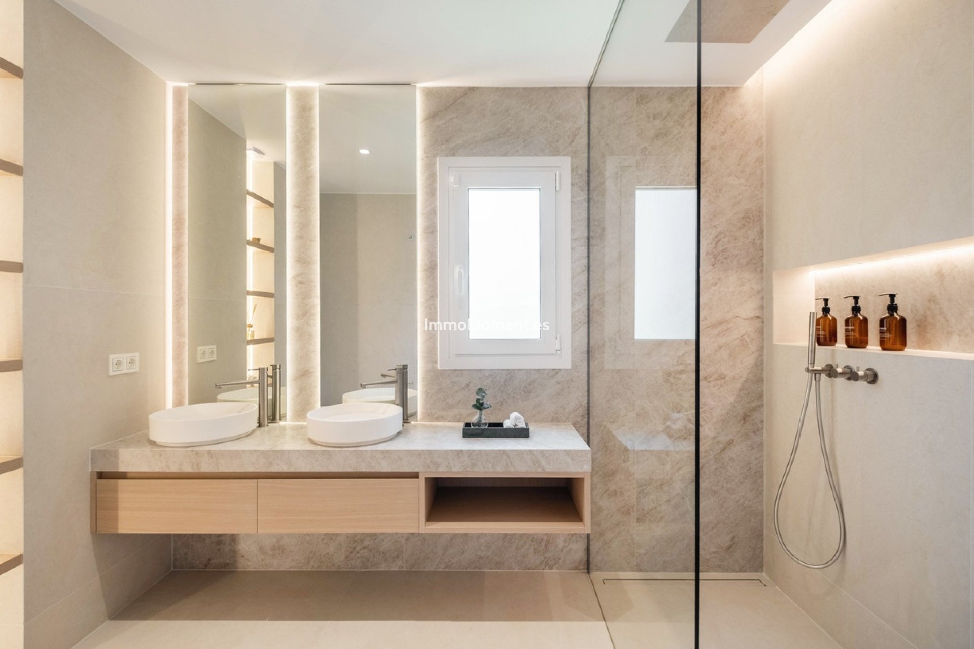 Resale - Townhouse - Benahavís - Benahavís Centro