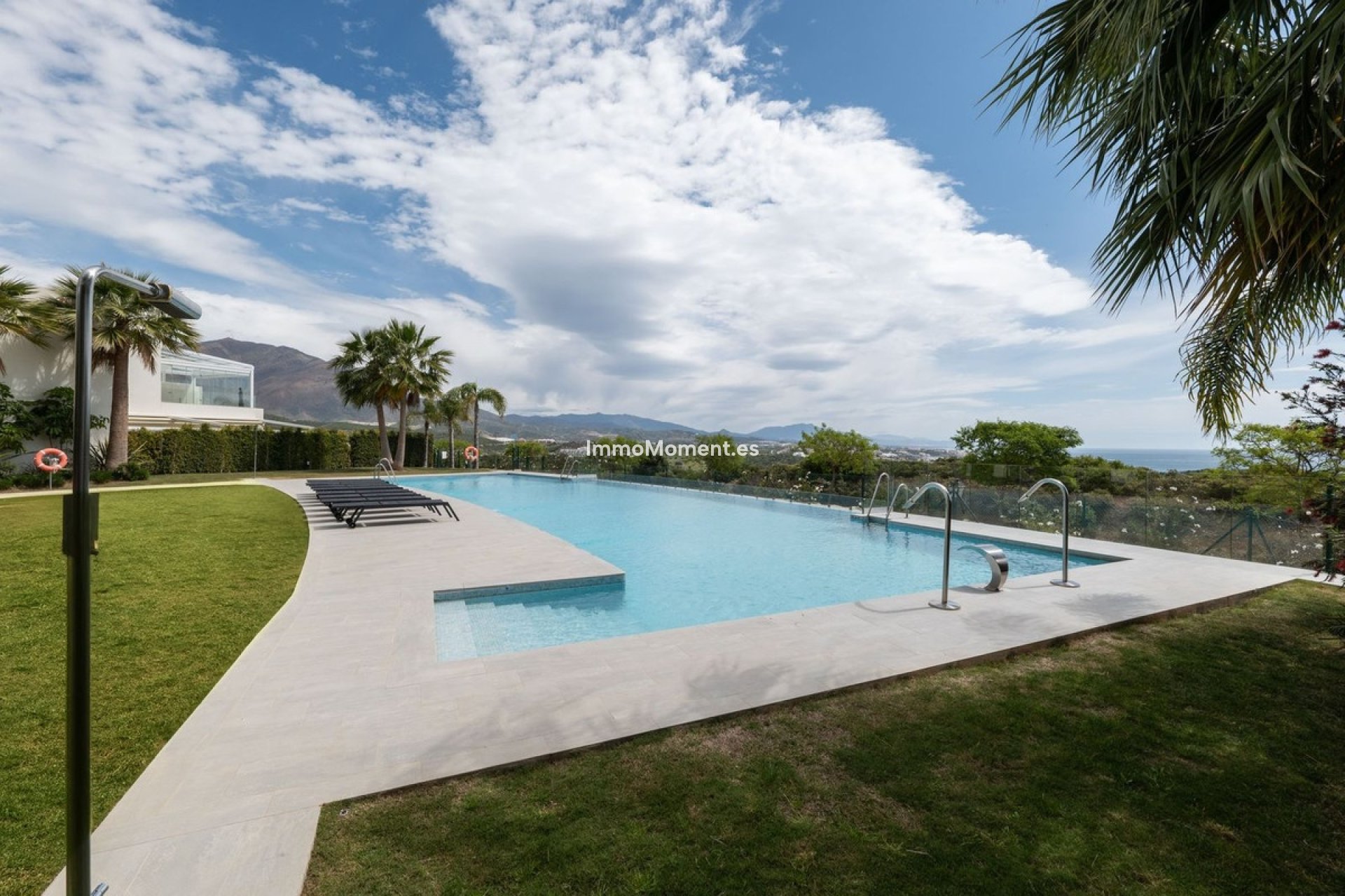 Resale - Townhouse - Casares - Casares Centro