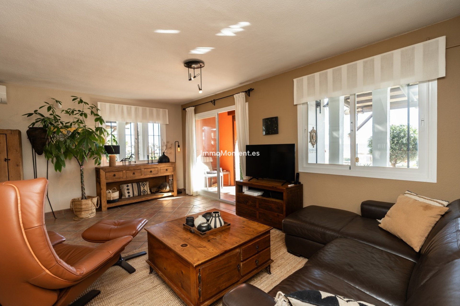 Resale - Townhouse - Casares - Casares Centro