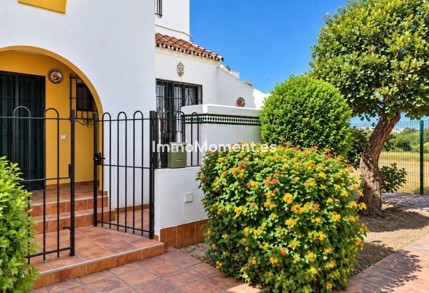 Resale - Townhouse - Casares - Casares Playa