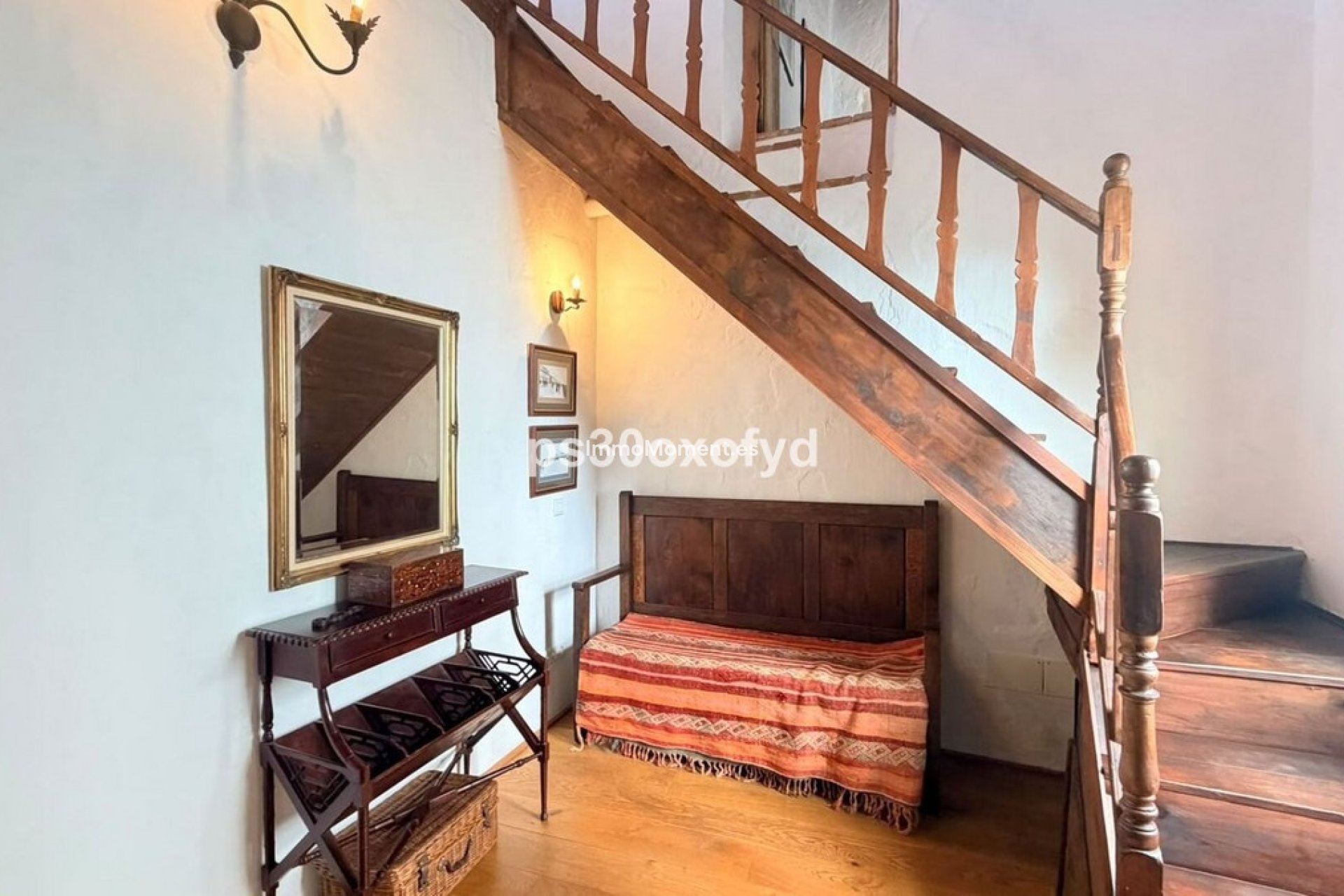 Resale - Townhouse - Casares - Casares Pueblo