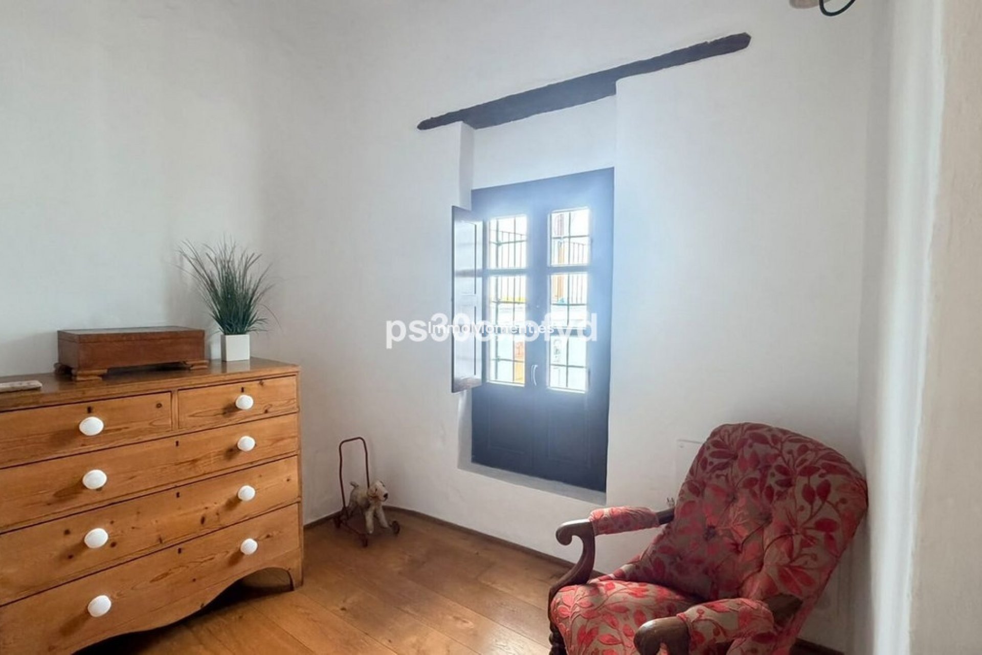 Resale - Townhouse - Casares - Casares Pueblo