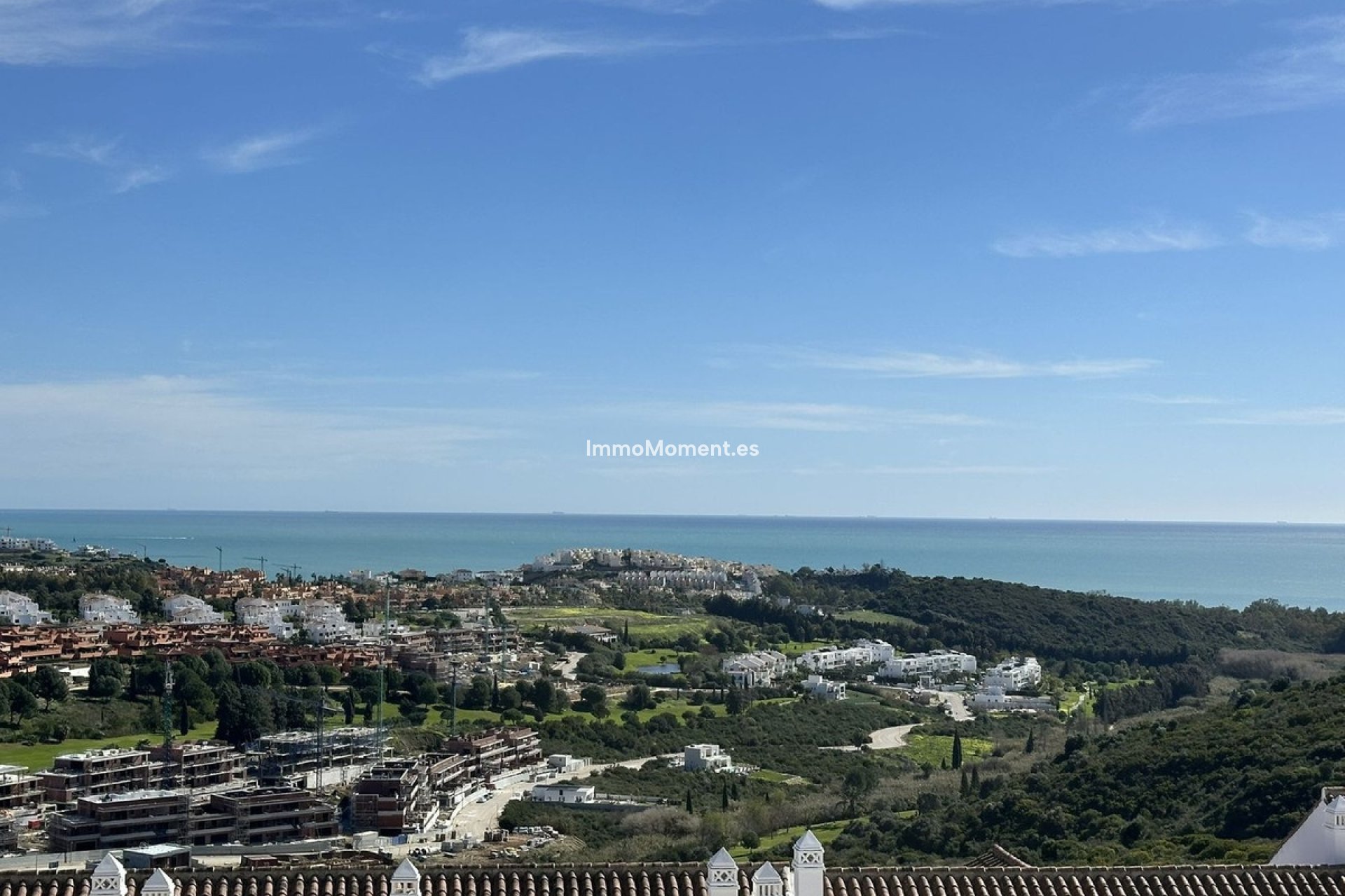 Resale - Townhouse - Casares - Doña Julia