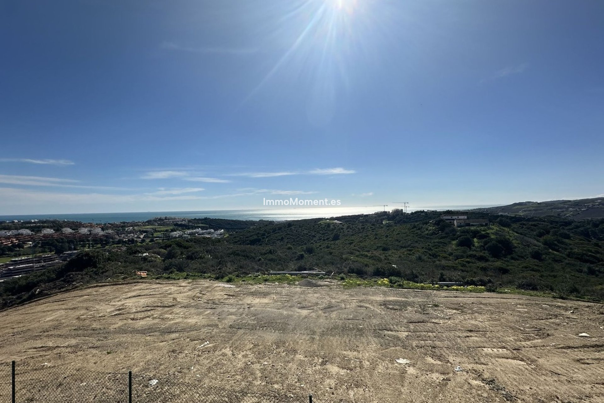 Resale - Townhouse - Casares - Doña Julia