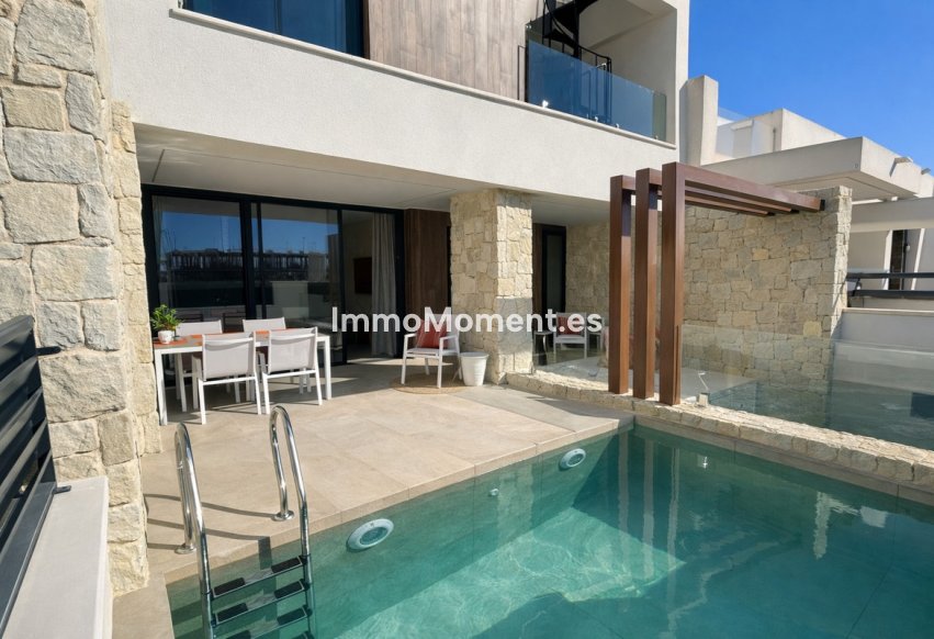 Resale - Townhouse - Dolores - Dolores Centro