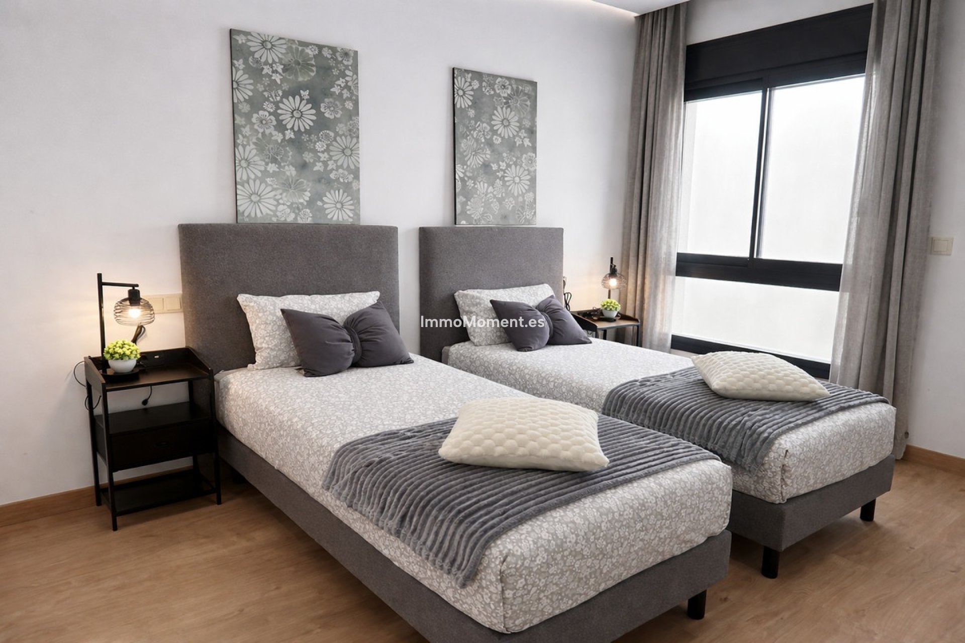 Resale - Townhouse - Dolores - Dolores Centro