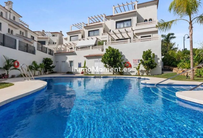 Resale - Townhouse - El Paraiso - New Golden Mile