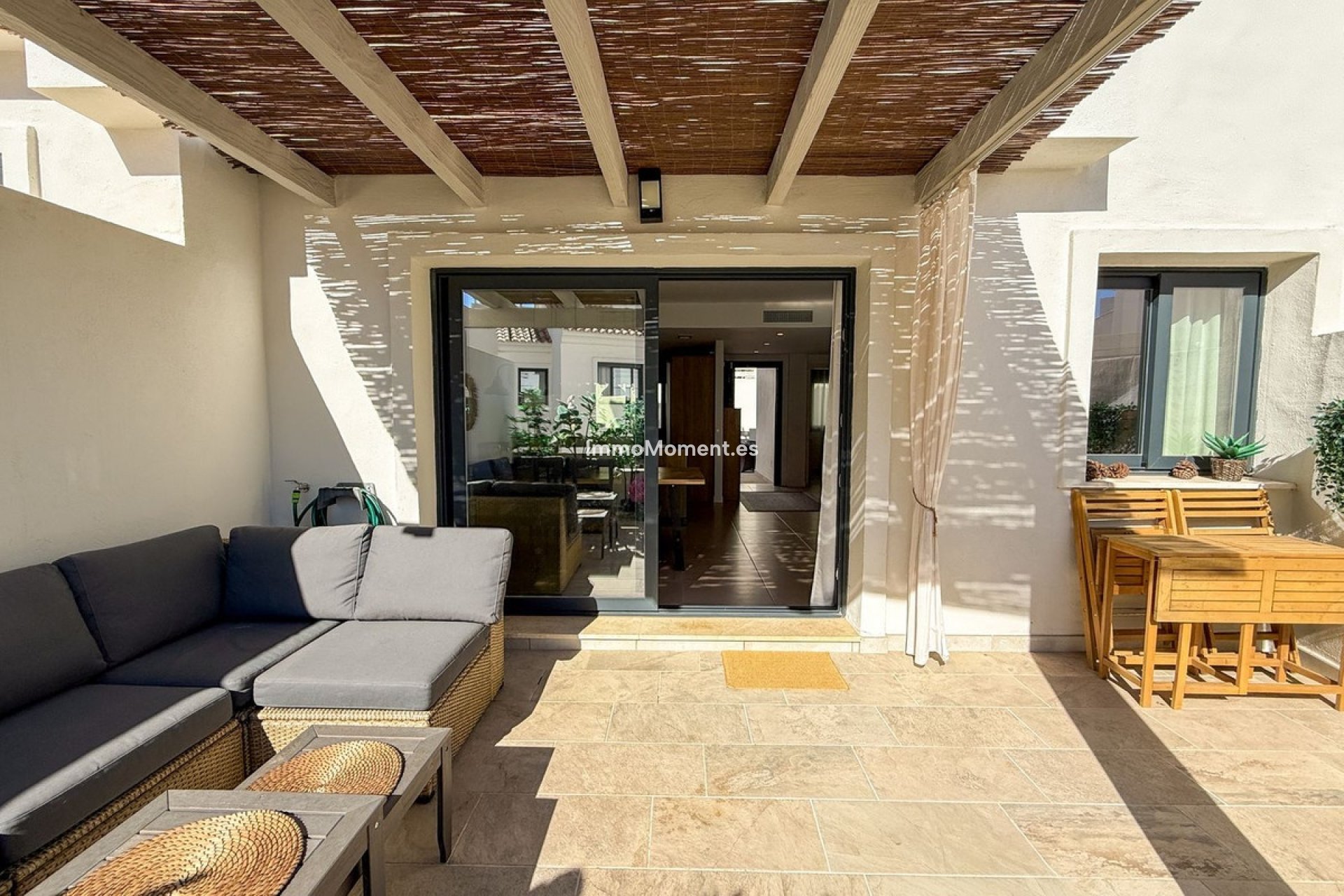 Resale - Townhouse - El Paraiso - New Golden Mile