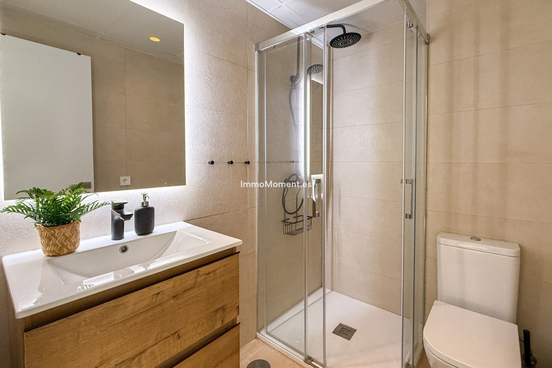 Resale - Townhouse - El Paraiso - New Golden Mile