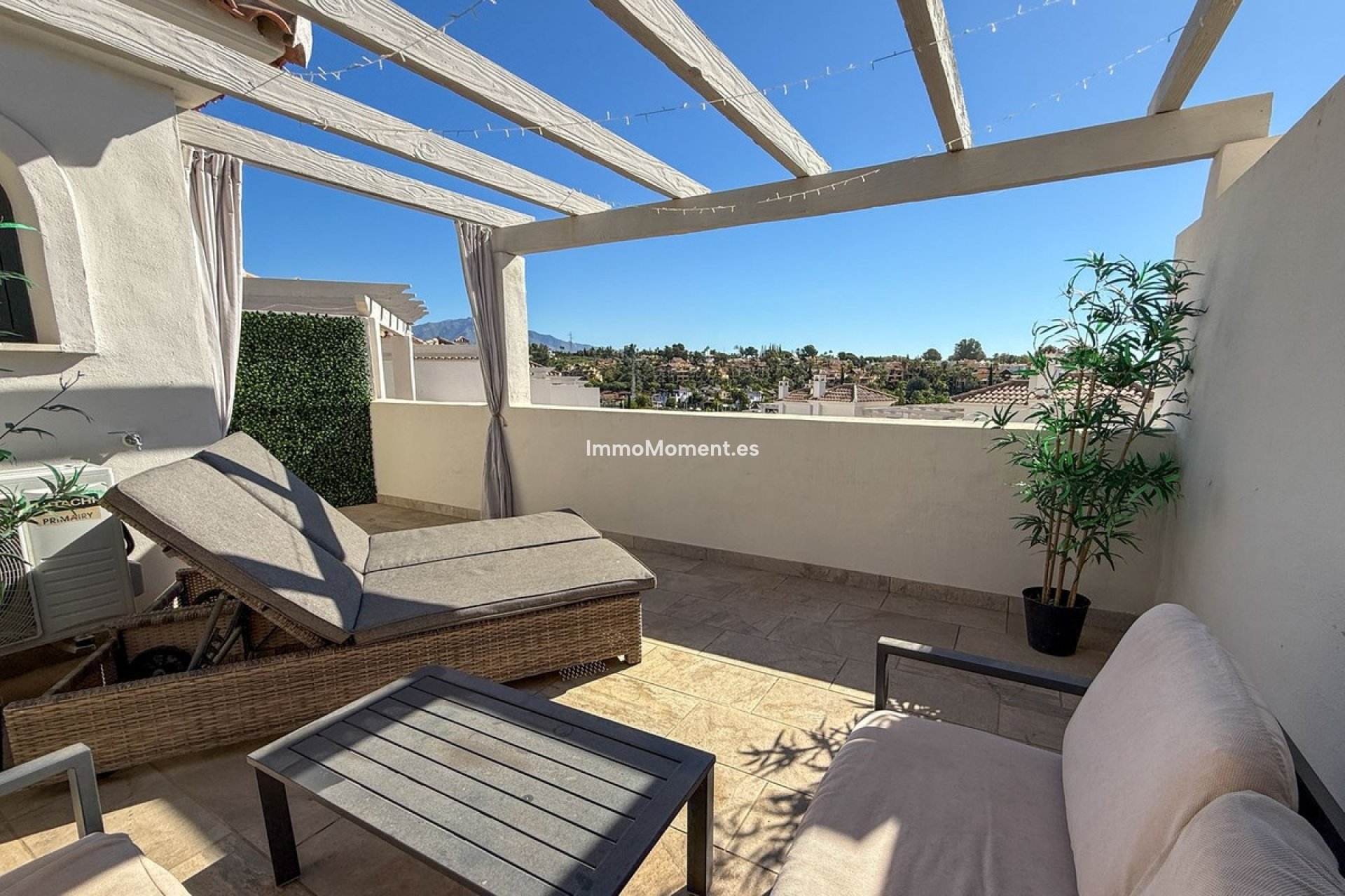 Resale - Townhouse - El Paraiso - New Golden Mile