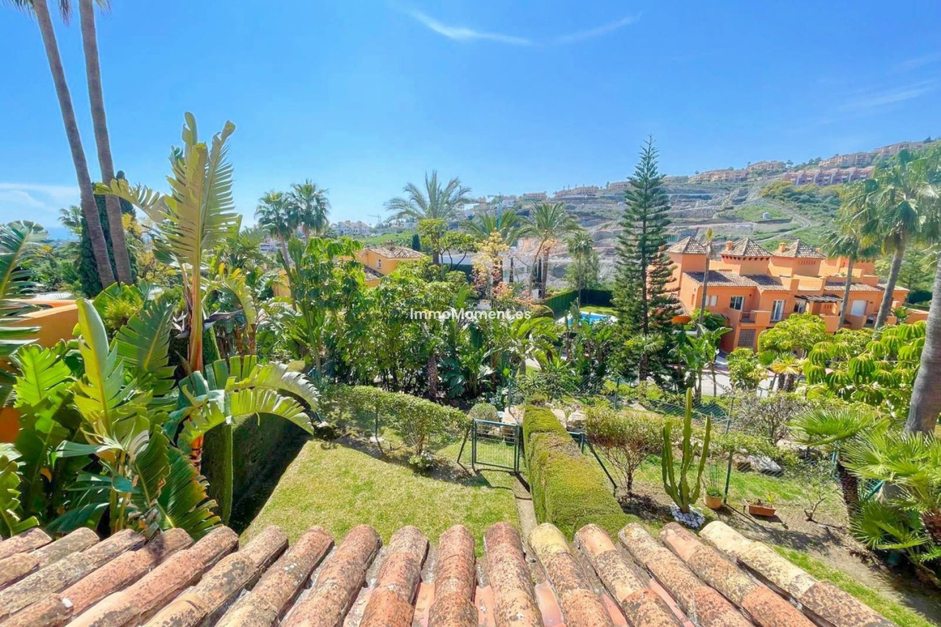 Resale - Townhouse - El Paraiso - New Golden Mile