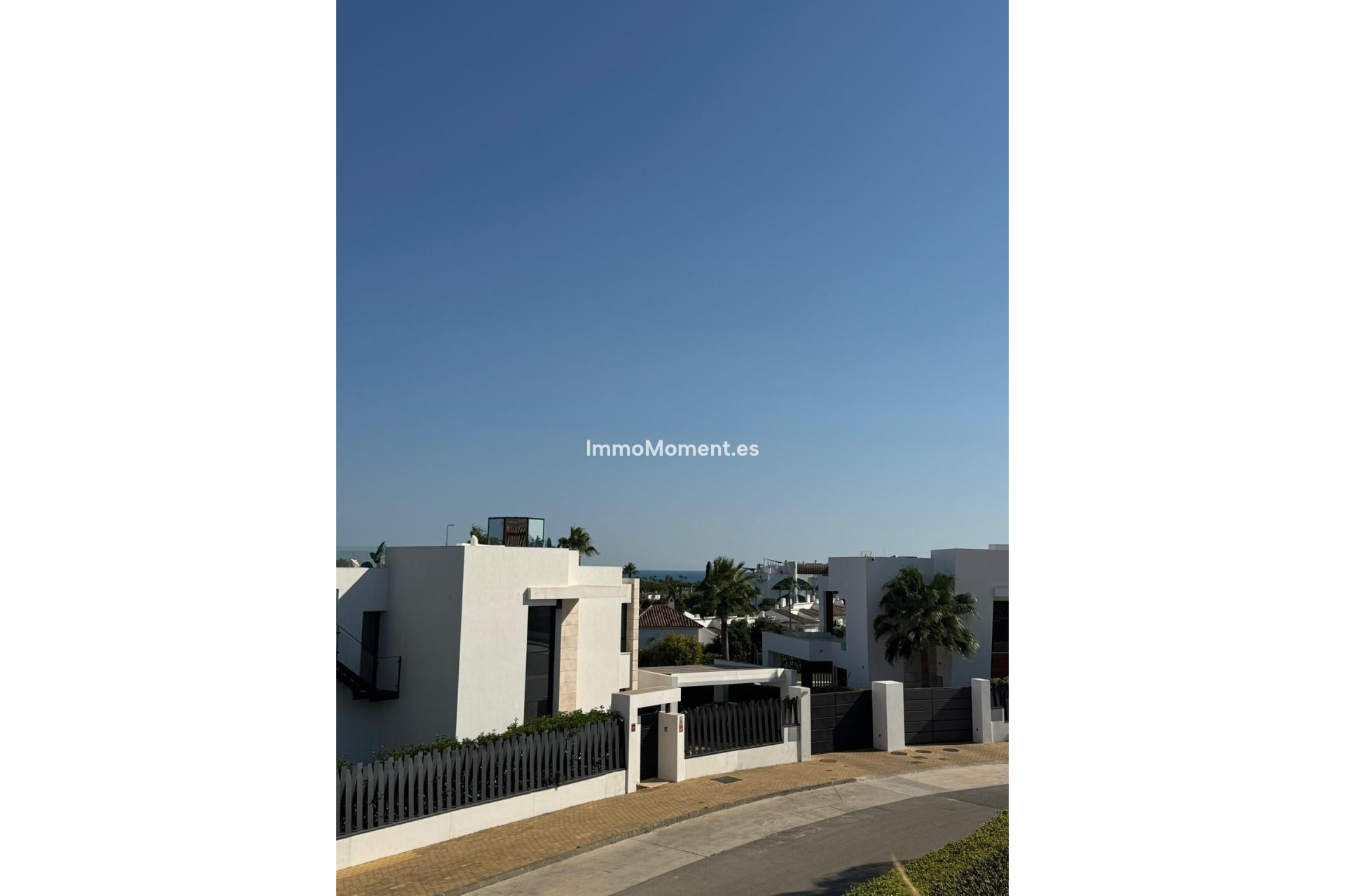 Resale - Townhouse - El Paraiso - New Golden Mile