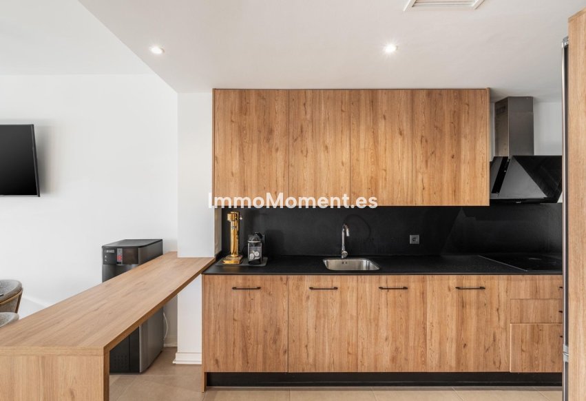 Resale - Townhouse - El Paraiso - New Golden Mile