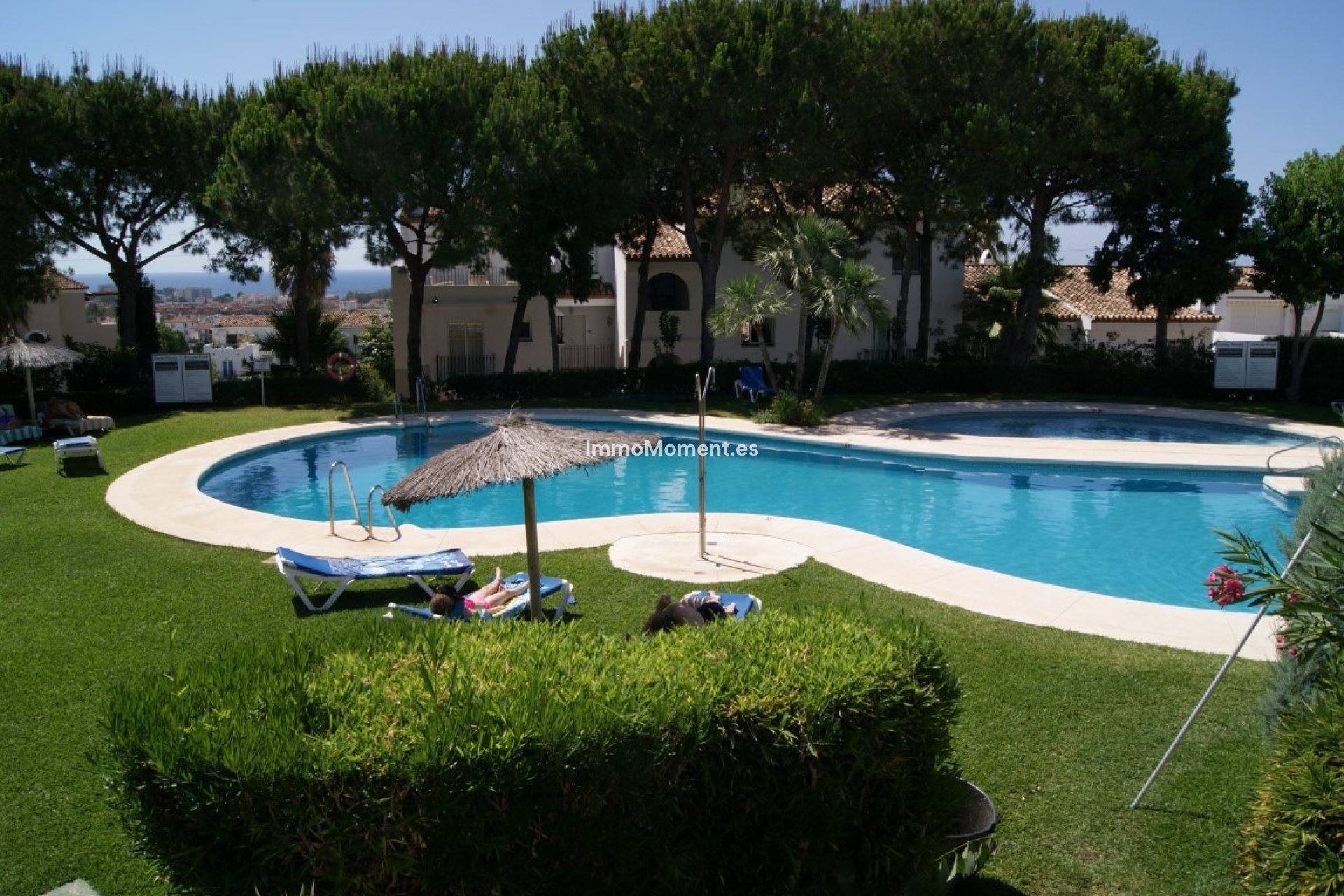 Resale - Townhouse - El Paraiso - New Golden Mile