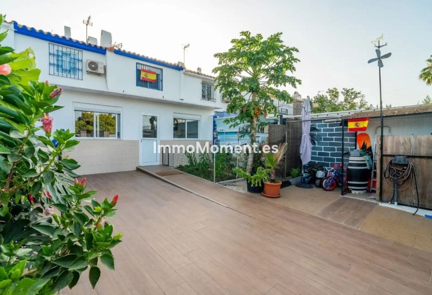 Resale - Townhouse - Estepona - Atalaya