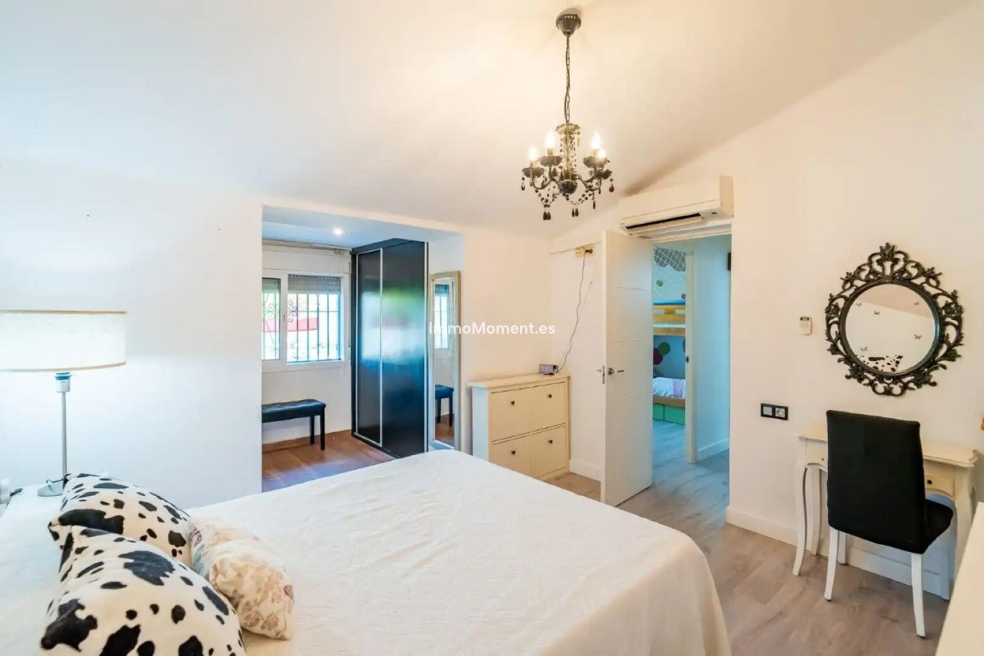 Resale - Townhouse - Estepona - Atalaya