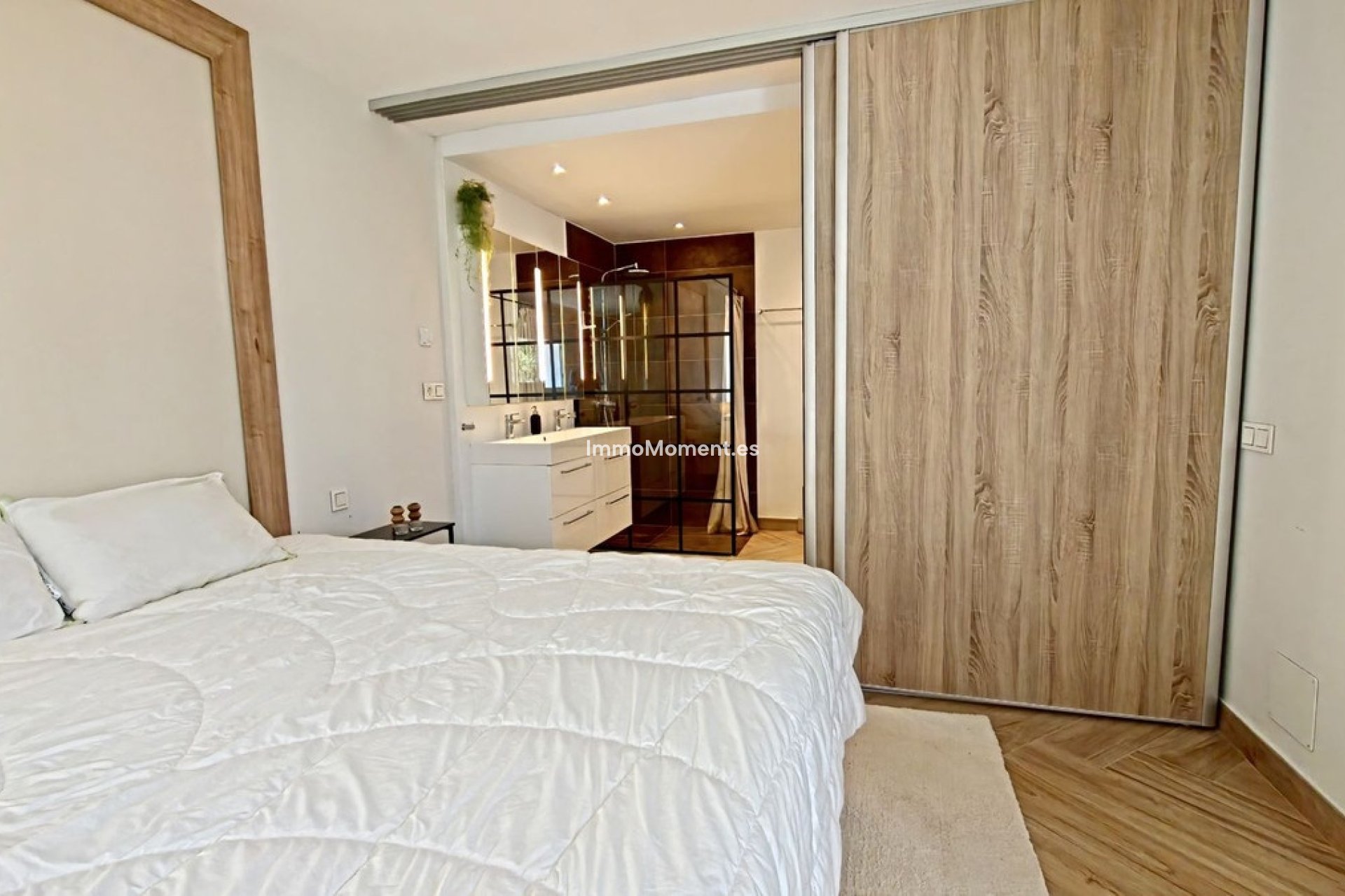 Resale - Townhouse - Estepona - Atalaya