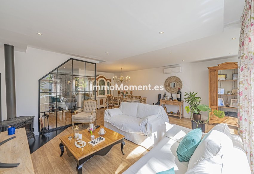 Resale - Townhouse - Estepona - Atalaya